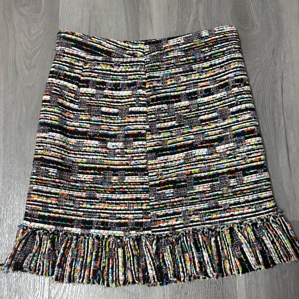 Ann Taylor Multicolor Tweed Fringe Pencil Skirt Women’s Size 6 Petite